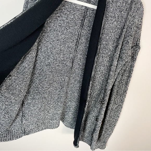 lululemon athletica Gray and Black Cardigan - Picture 11 of 12